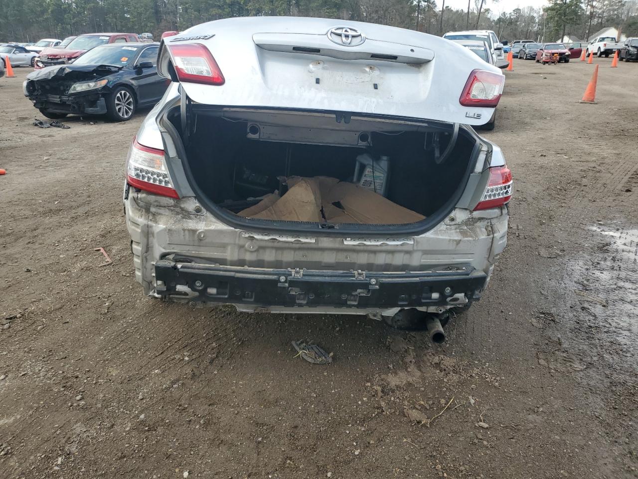 2011 Toyota Camry VIN 4T1BF3EK8BU140839 Copart auction photo, all over damage thumbnail 6