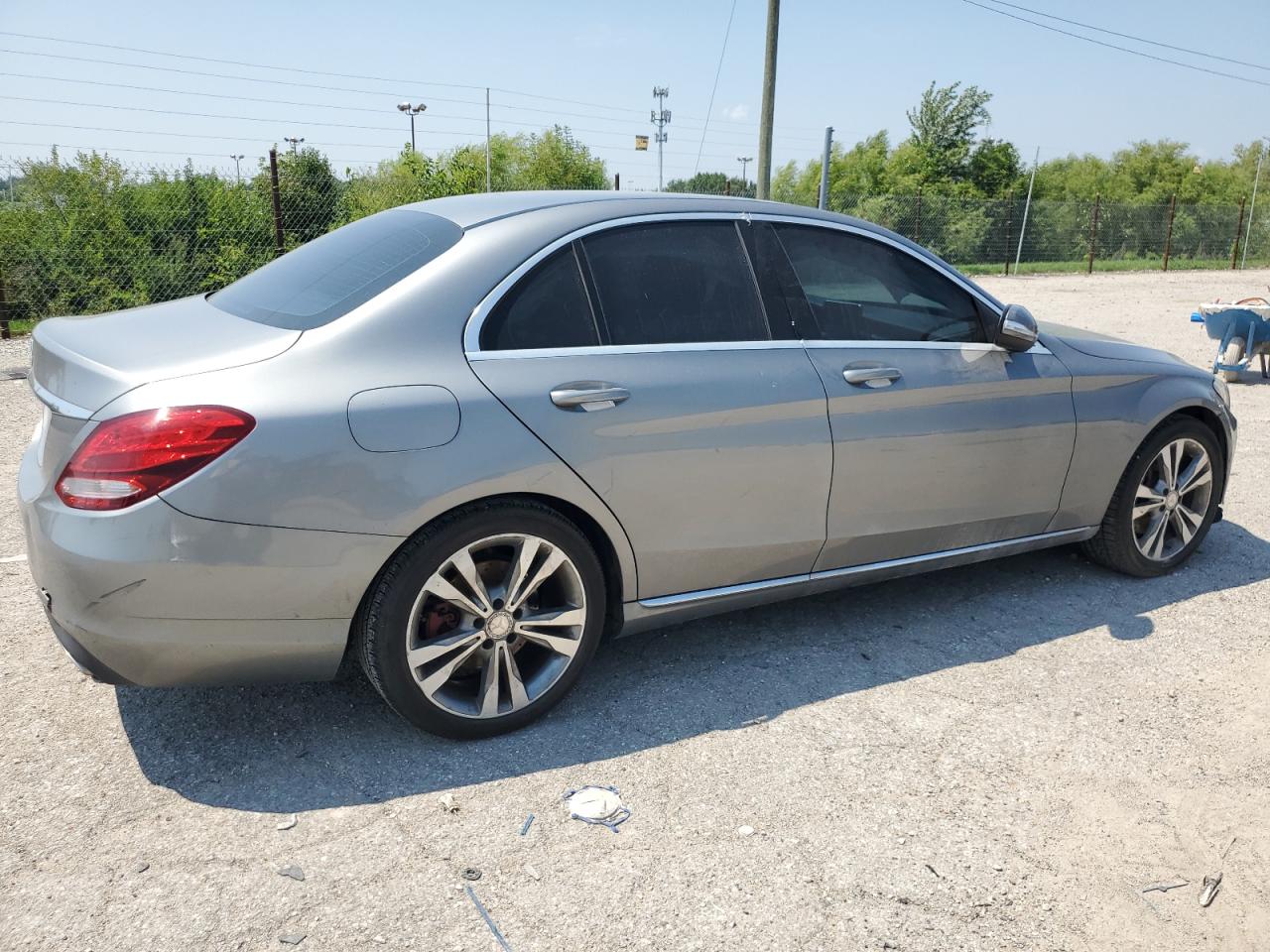 2015 Mercedes-Benz C-klasse VIN 55SWF4JB3FU046270 Copart auction photo, side / undercarriage damage thumbnail 3