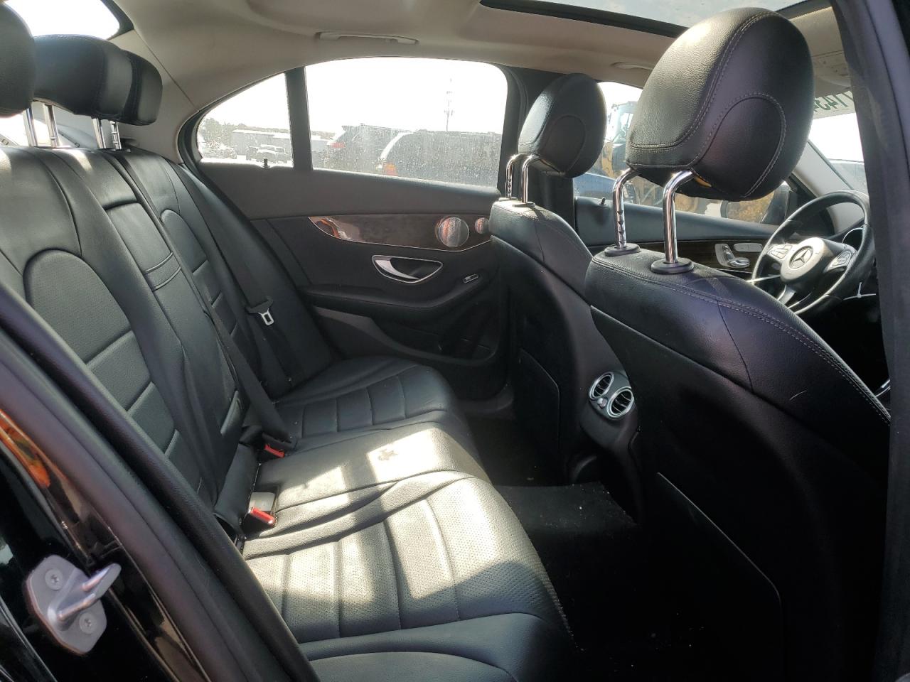 2018 Mercedes-Benz C-klasse VIN 55SWF4KB3JU249277 Copart auction photo, front end / minor dent/scratches damage thumbnail 10