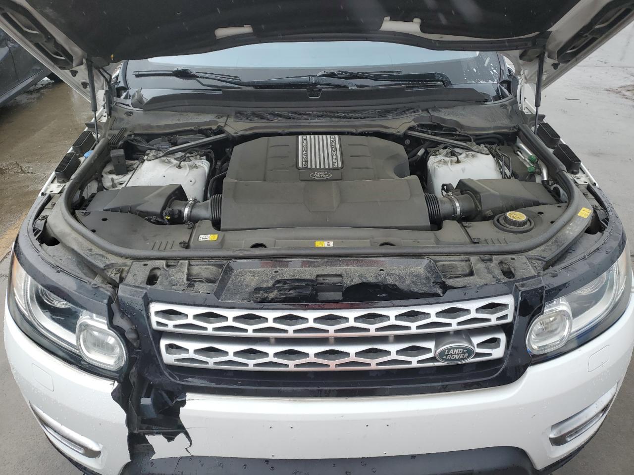 2016 Land Rover Range Rover VIN SALWR2PFXGA117541 Copart auction photo, front end damage thumbnail 12