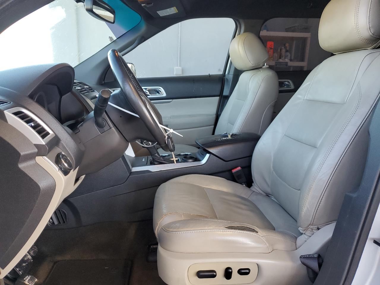 2013 Ford Explorer VIN 1FM5K7D82DGC23206 Copart auction photo, front end / side damage thumbnail 7