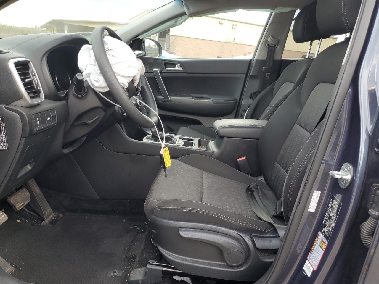 2022 KIA Sportage VIN KNDPMCAC9N7975611 Copart auction photo, front end / minor dent/scratches damage thumbnail 7
