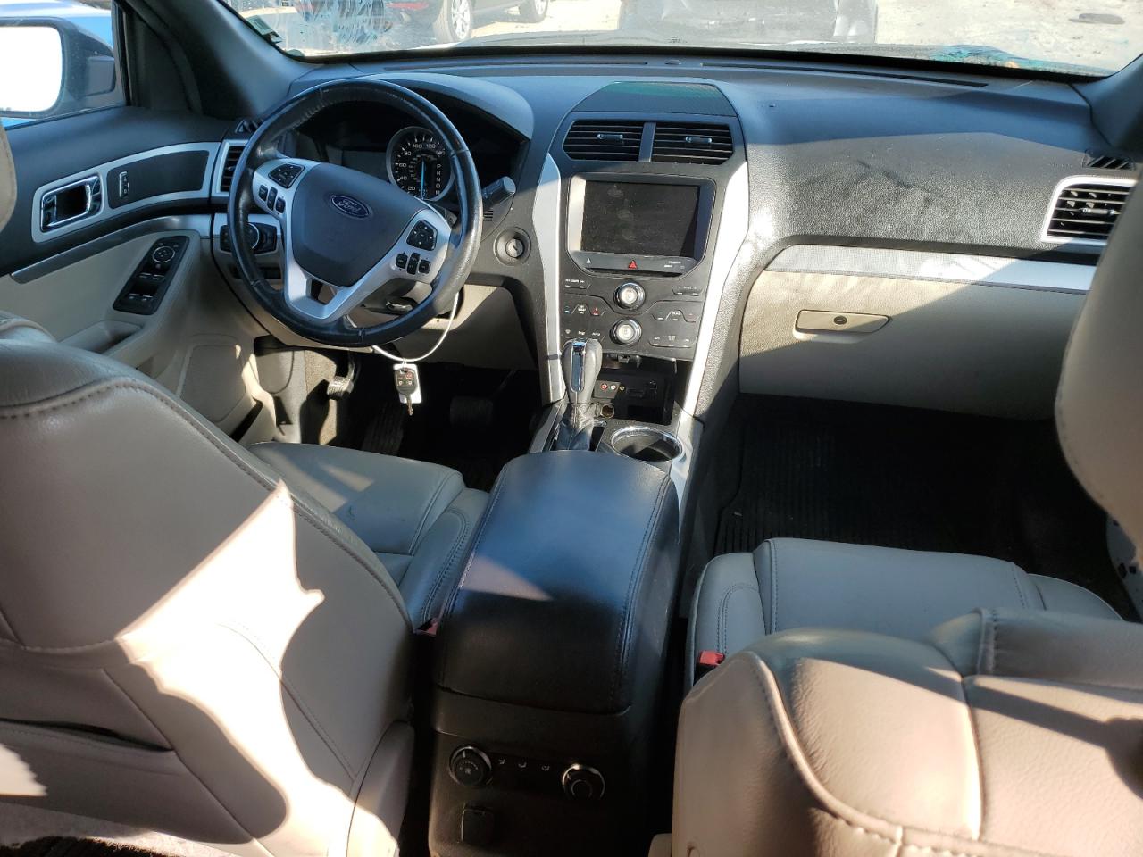 2013 Ford Explorer VIN 1FM5K8D82DGA49921 Copart auction photo, all over / rear end damage thumbnail 8