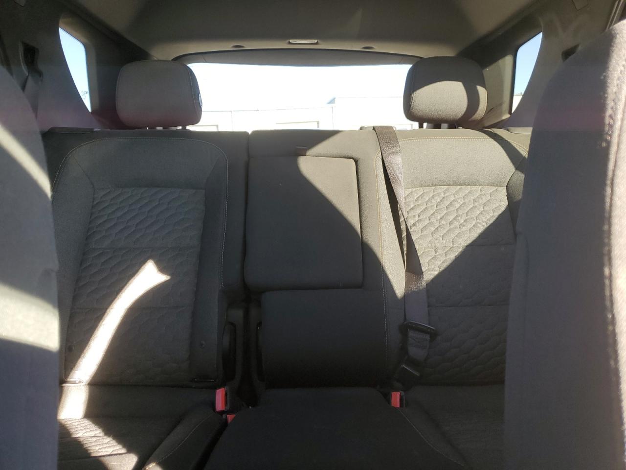 2018 Chevrolet Equinox VIN 2GNAXJEV7J6313315 Copart auction photo, side / rear end damage thumbnail 10