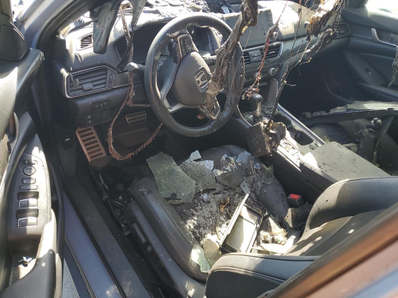 2021 Honda Accord VIN 1HGCV1F35MA102112 Copart auction photo, burn - engine / burn - interior damage thumbnail 8