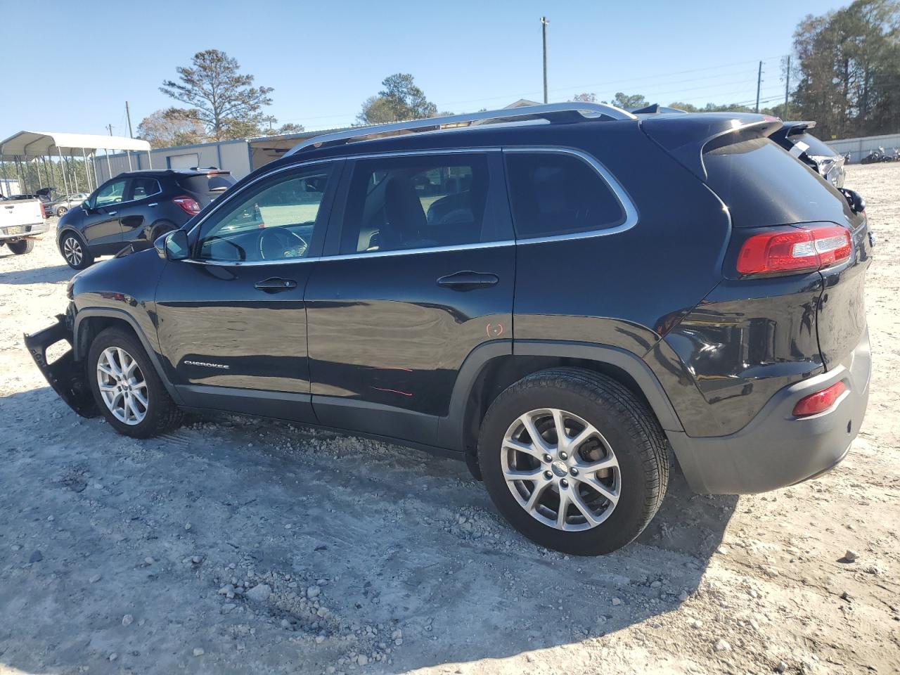 2016 Jeep Grand Cherokee VIN 1C4PJLCB6GW141088 Copart auction photo, front end damage thumbnail 2