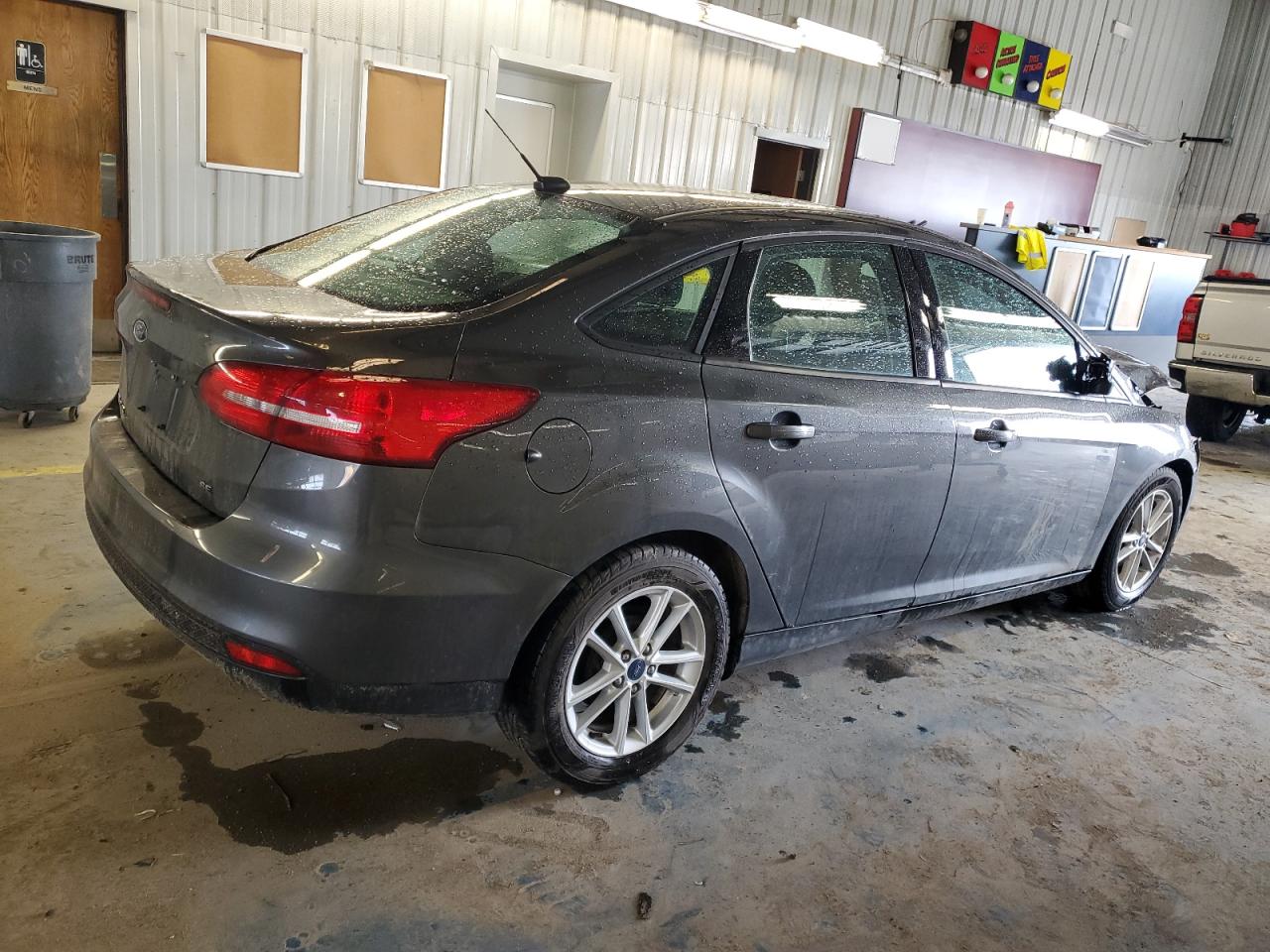 2017 Ford Focus VIN 1FADP3F24HL319991 Copart auction photo, front end damage thumbnail 3