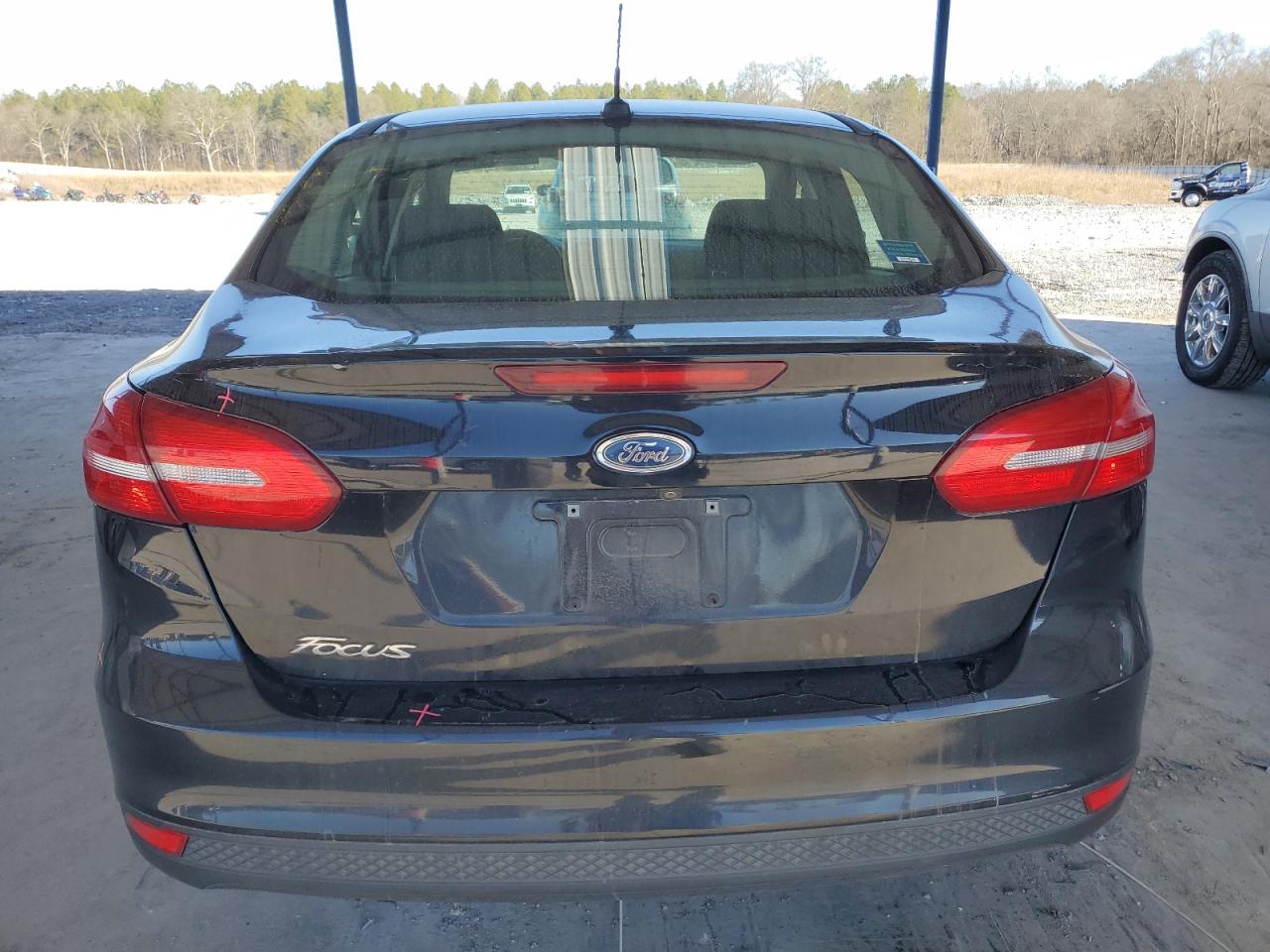2017 Ford Focus VIN 1FADP3E2XHL285024 Copart auction photo, minor dent/scratches damage thumbnail 6