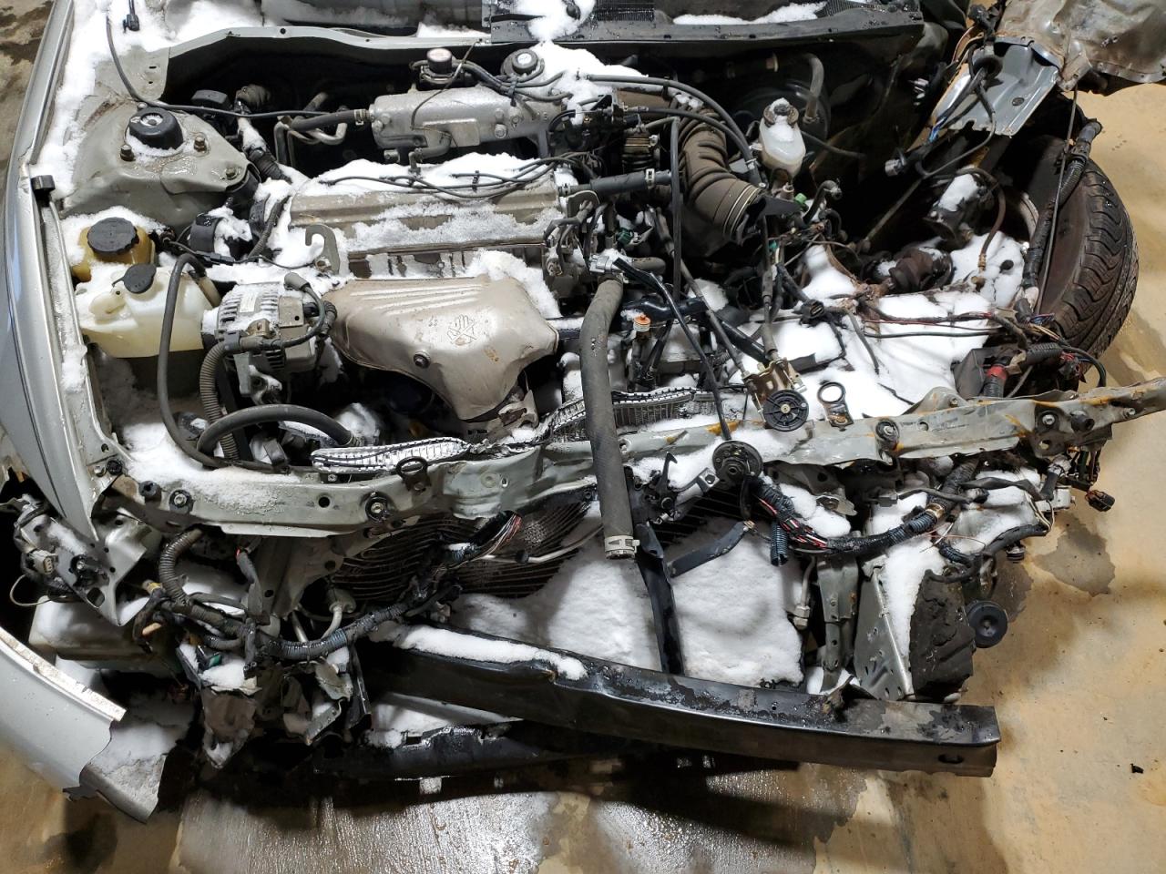 2001 Toyota Camry VIN 4T1BG22K41U064241 Copart auction photo, front end / undercarriage damage thumbnail 12