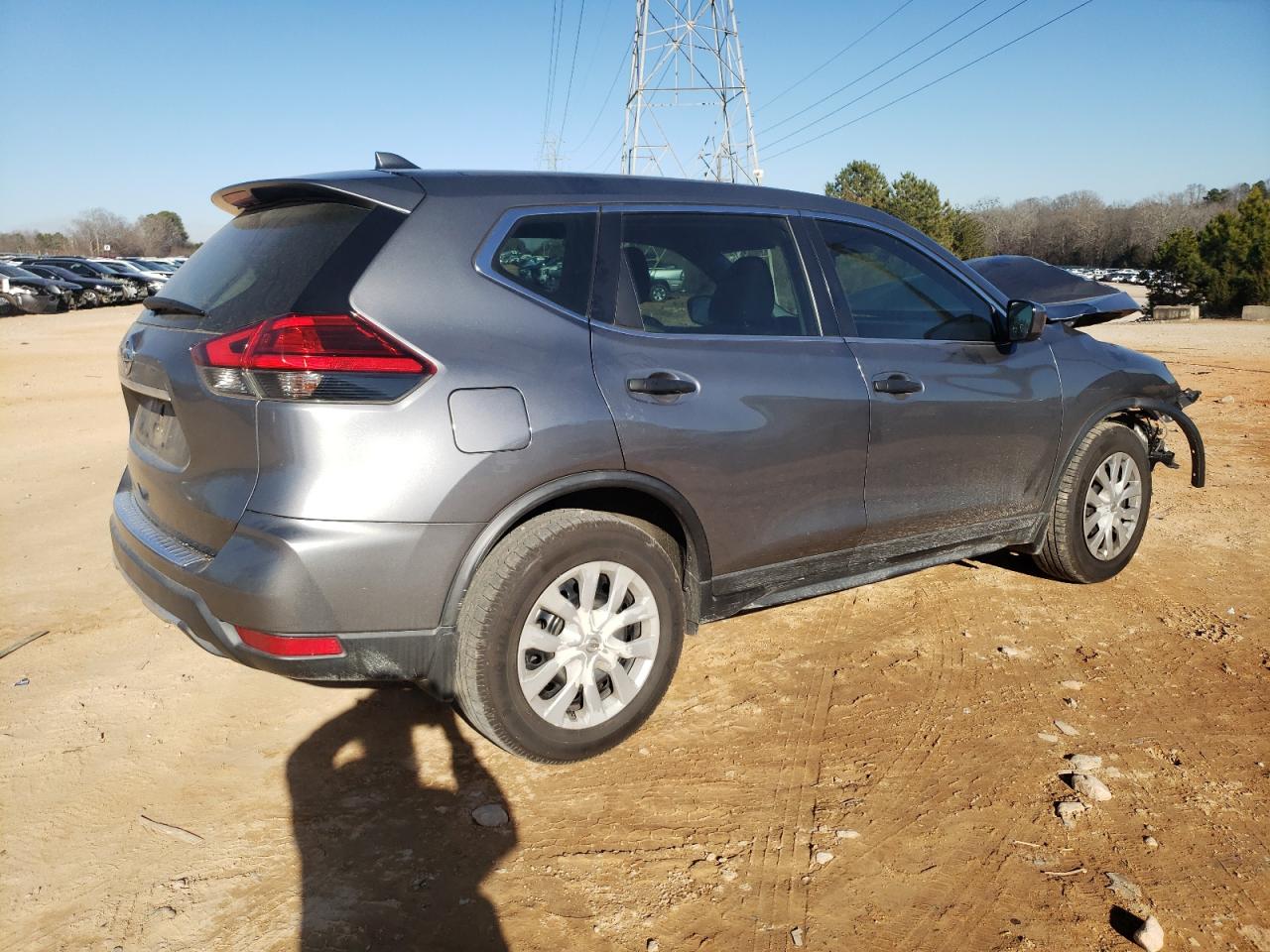 2017 Nissan Rogue VIN KNMAT2MTXHP572000 Copart auction photo, front end / mechanical damage thumbnail 3