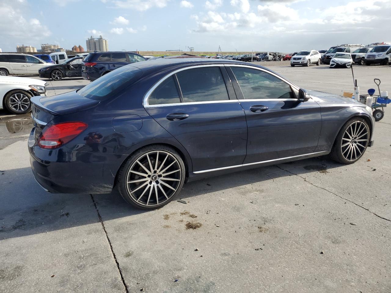 2016 Mercedes-Benz C-klasse VIN 55SWF4JB0GU150376 Copart auction photo, rear end / side damage thumbnail 3