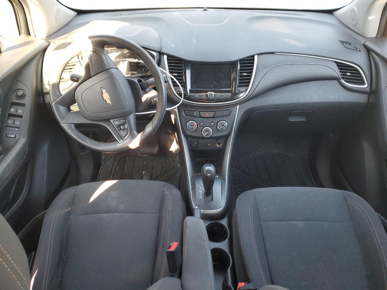 2019 Chevrolet Trax VIN 3GNCJNSB6KL189823 Copart auction photo, front end damage thumbnail 8