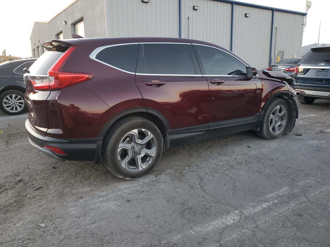 2019 Honda CR-V VIN 7FARW1H59KE024835 Copart auction photo, front end / side damage thumbnail 3