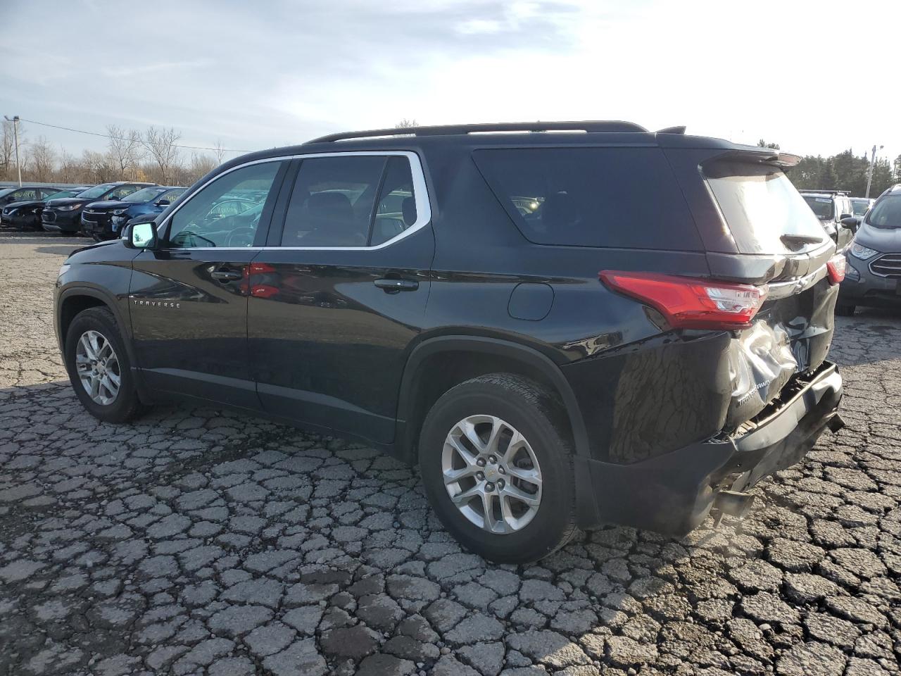 2021 Chevrolet Traverse VIN 1GNEVHKW6MJ198226 Copart auction photo, rear end / front end damage thumbnail 2