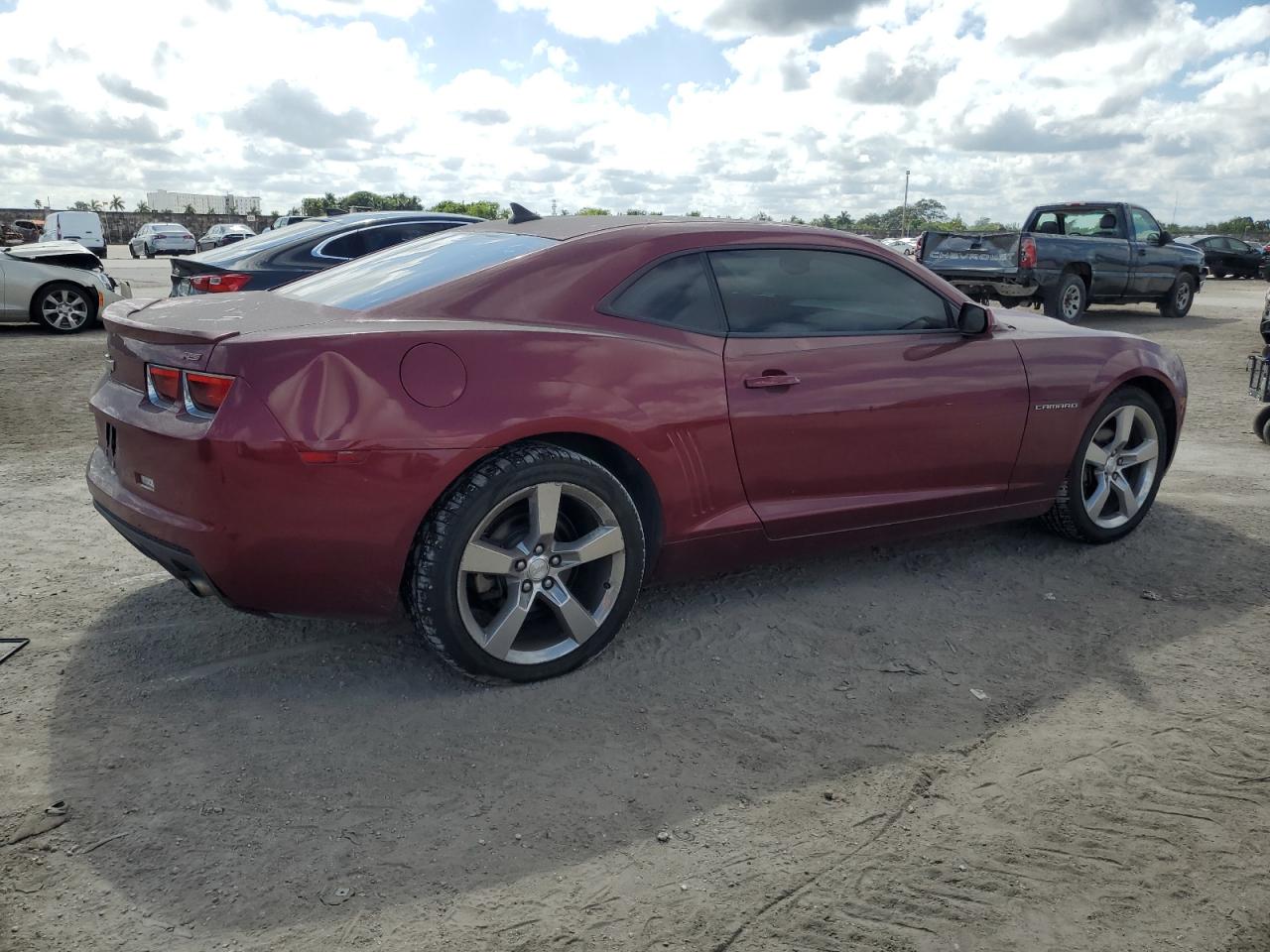 2011 Chevrolet Camaro VIN 2G1FB1ED8B9102783 Copart auction photo, front end damage thumbnail 3