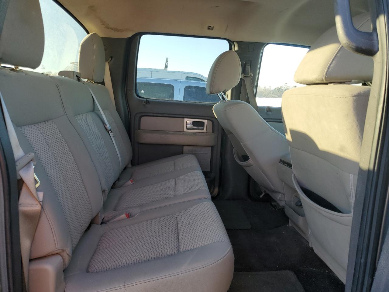2010 Ford F-150 VIN 1FTEW1E88AFA83684 Copart auction photo, front end / minor dent/scratches damage thumbnail 10