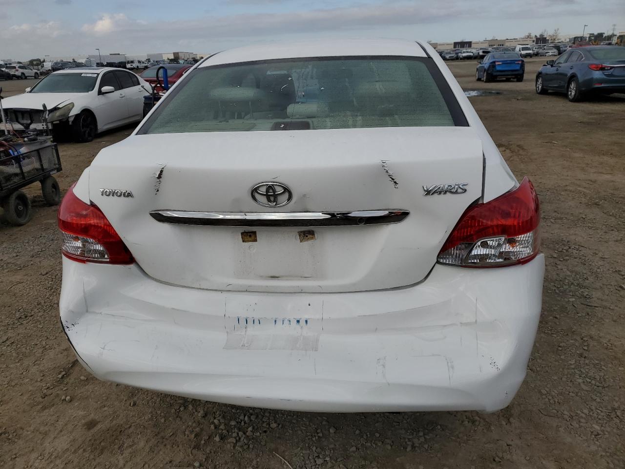 2008 Toyota Yaris VIN JTDBT923381279607 Copart auction photo, rear end damage thumbnail 6