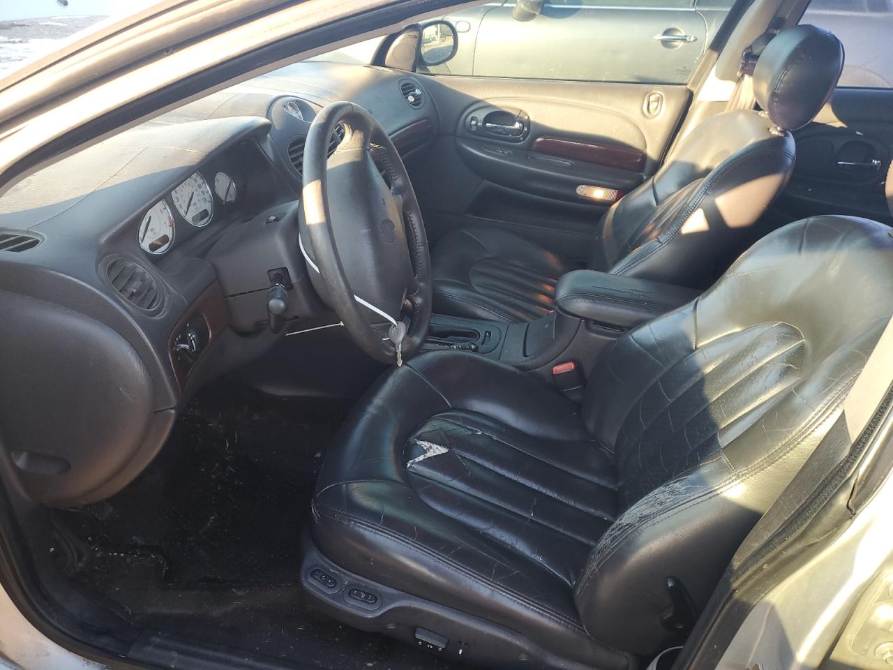 2000 Chrysler 300 VIN 2C3HE66GXYH430660 Copart auction photo, front end damage thumbnail 7