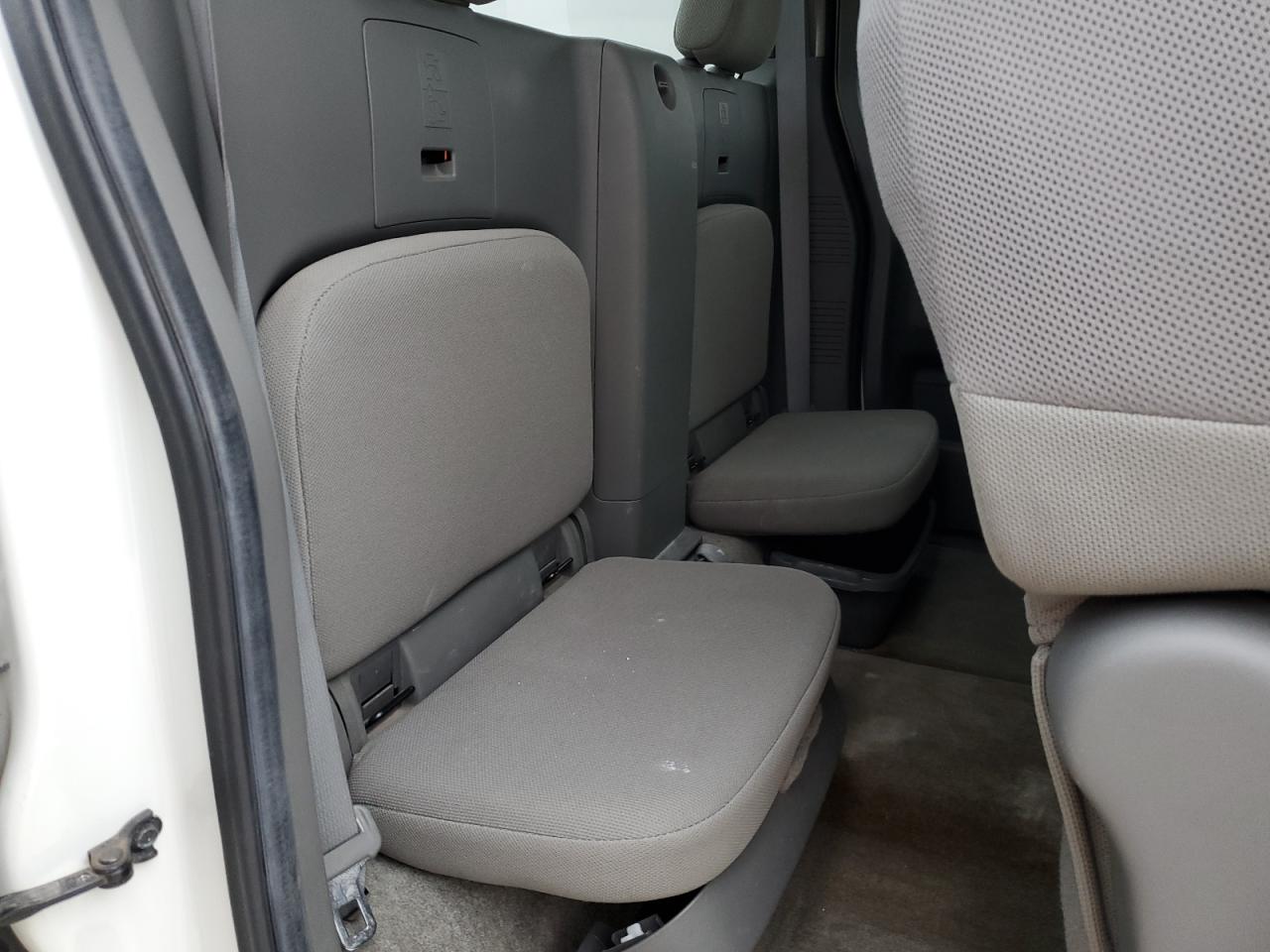 2013 Nissan Navara (Frontier) VIN 1N6BD0CT5DN737946 Copart auction photo, front end damage thumbnail 10