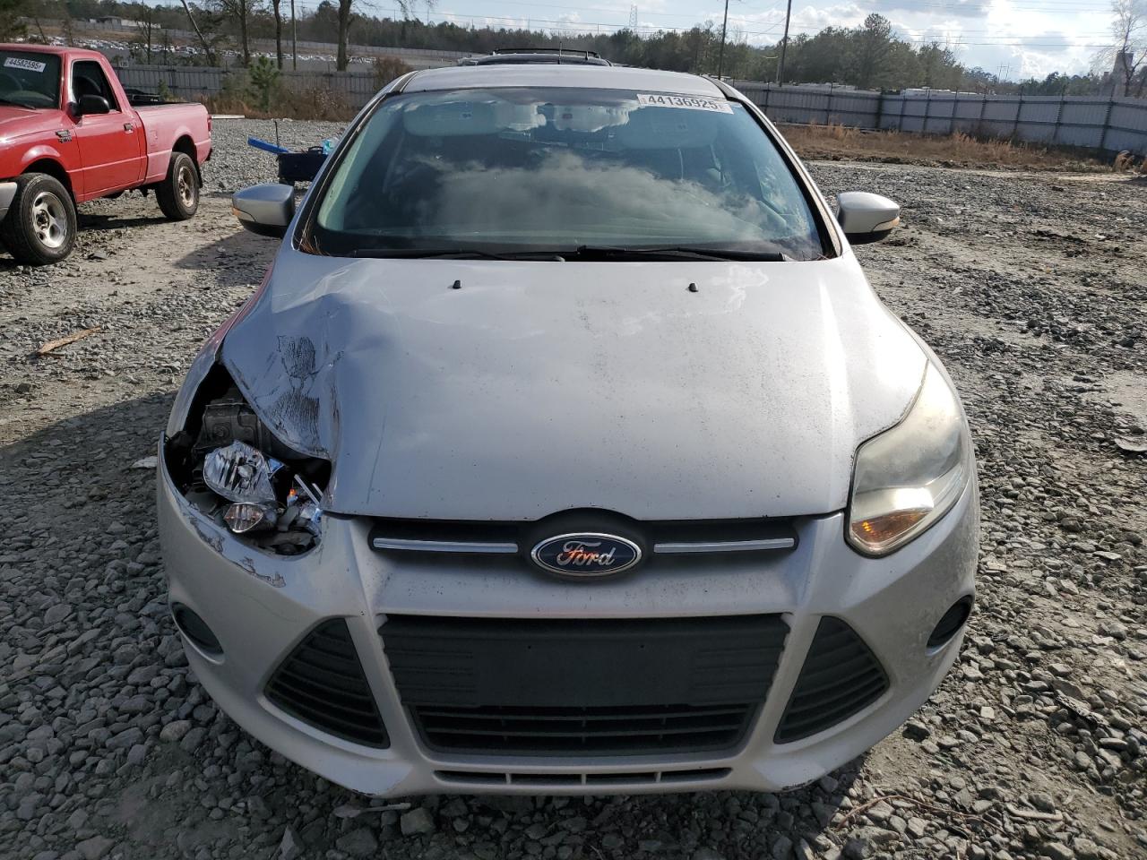 2013 Ford Focus VIN 1FADP3K21DL342015 Copart auction photo, front end damage thumbnail 5