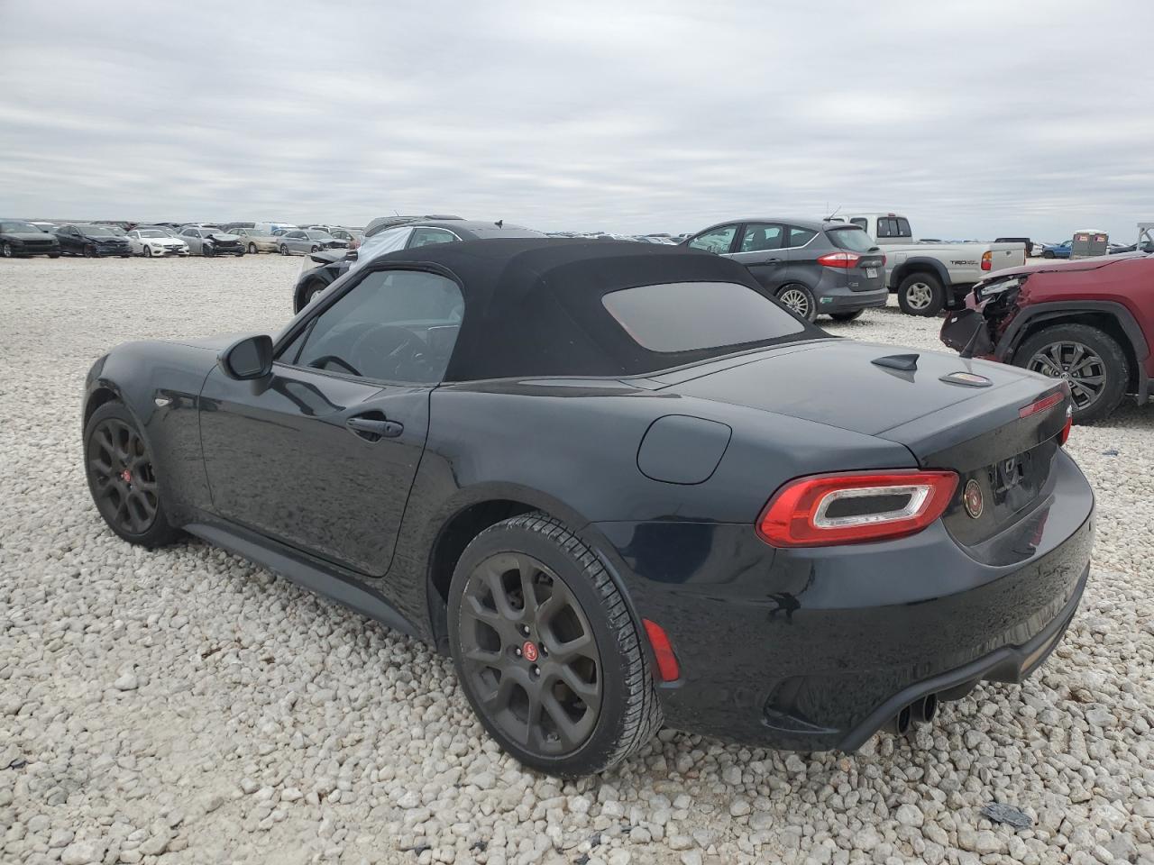 2017 Fiat 124 Spider VIN JC1NFAEK5H0116842 Copart auction photo, mechanical / minor dent/scratches damage thumbnail 2
