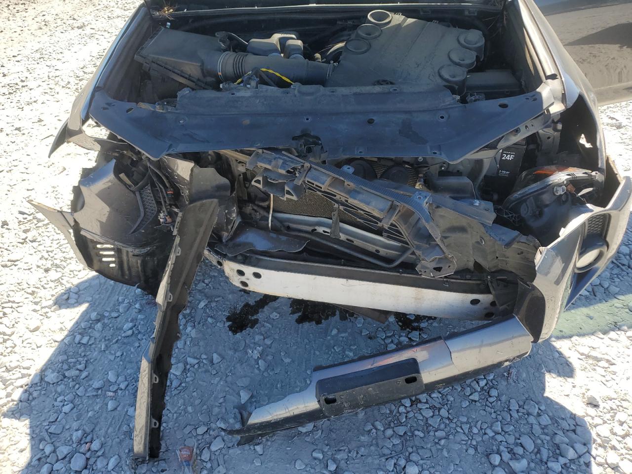 2015 Toyota 4Runner VIN JTEZU5JR1F5105739 Copart auction photo, front end damage thumbnail 7