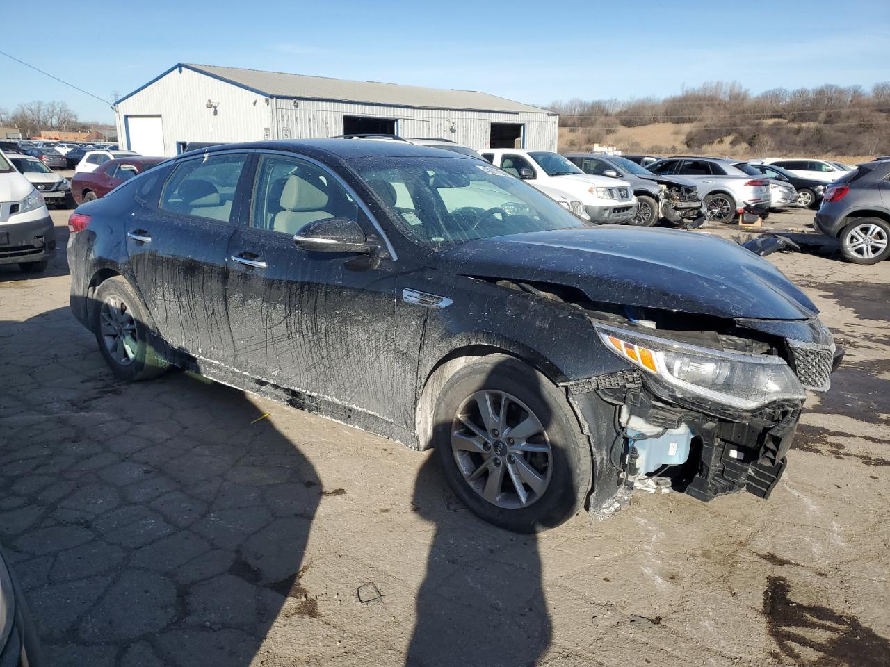 2016 KIA Optima VIN 5XXGT4L37GG039339 Copart auction photo, front end damage thumbnail 4