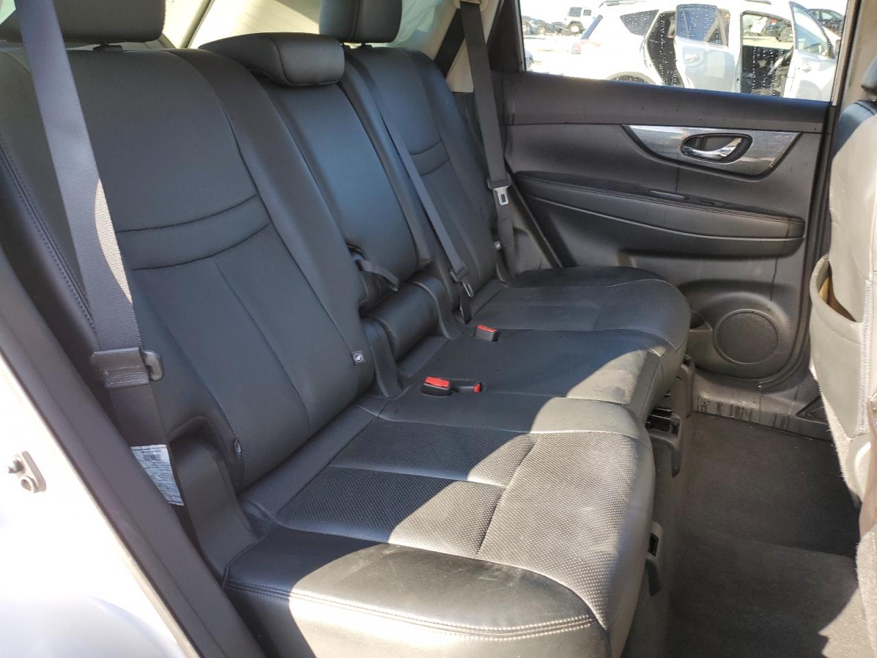 2016 Nissan Rogue VIN 5N1AT2MT8GC734465 Copart auction photo, front end / side damage thumbnail 11