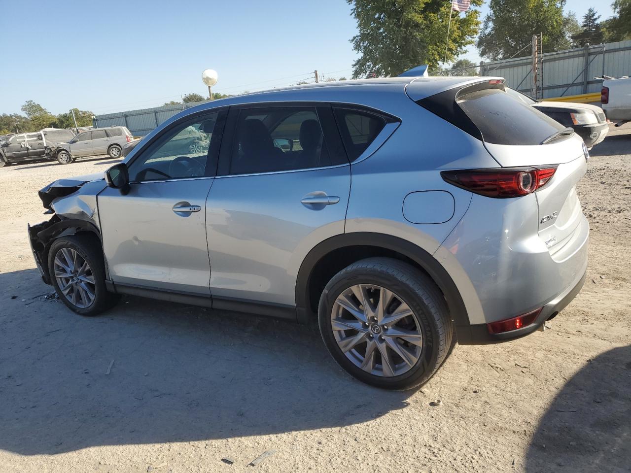 2019 Mazda CX-5 VIN JM3KFADM4K1549151 Copart auction photo, front end / minor dent/scratches damage thumbnail 2