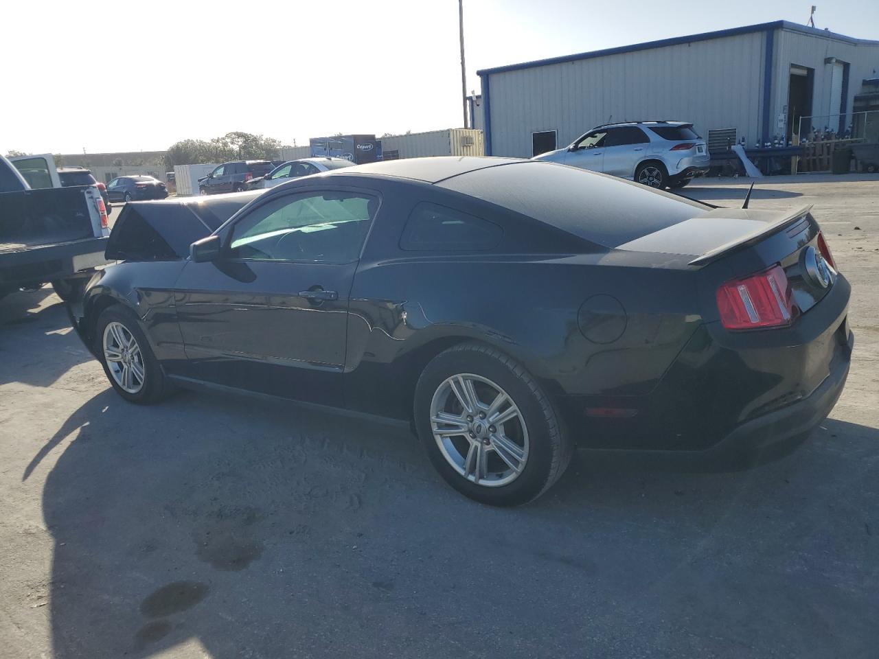 2010 Ford Mustang VIN 1ZVBP8AN6A5126491 Copart auction photo, front end / side damage thumbnail 2