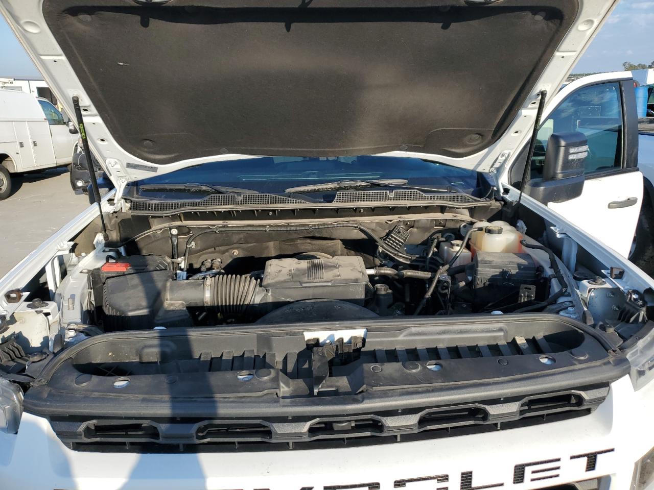 2022 Chevrolet Silverado VIN 1GC4YME75NF211450 Copart auction photo, all over damage thumbnail 12