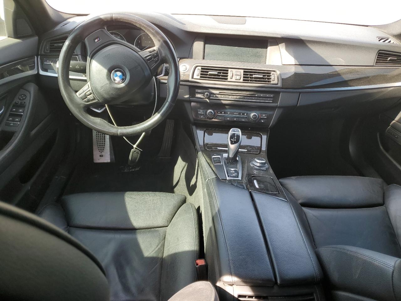 2011 BMW 5er VIN WBAFR7C52BC802452 Copart auction photo, front end / mechanical damage thumbnail 8