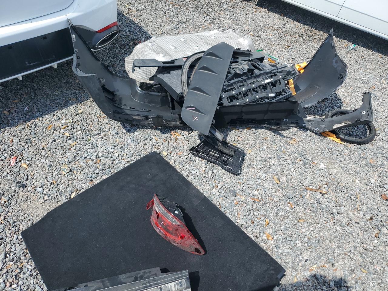 2021 Mercedes-Benz GLC VIN W1N0G8DB5MV301841 Copart auction photo, rear end damage thumbnail 13