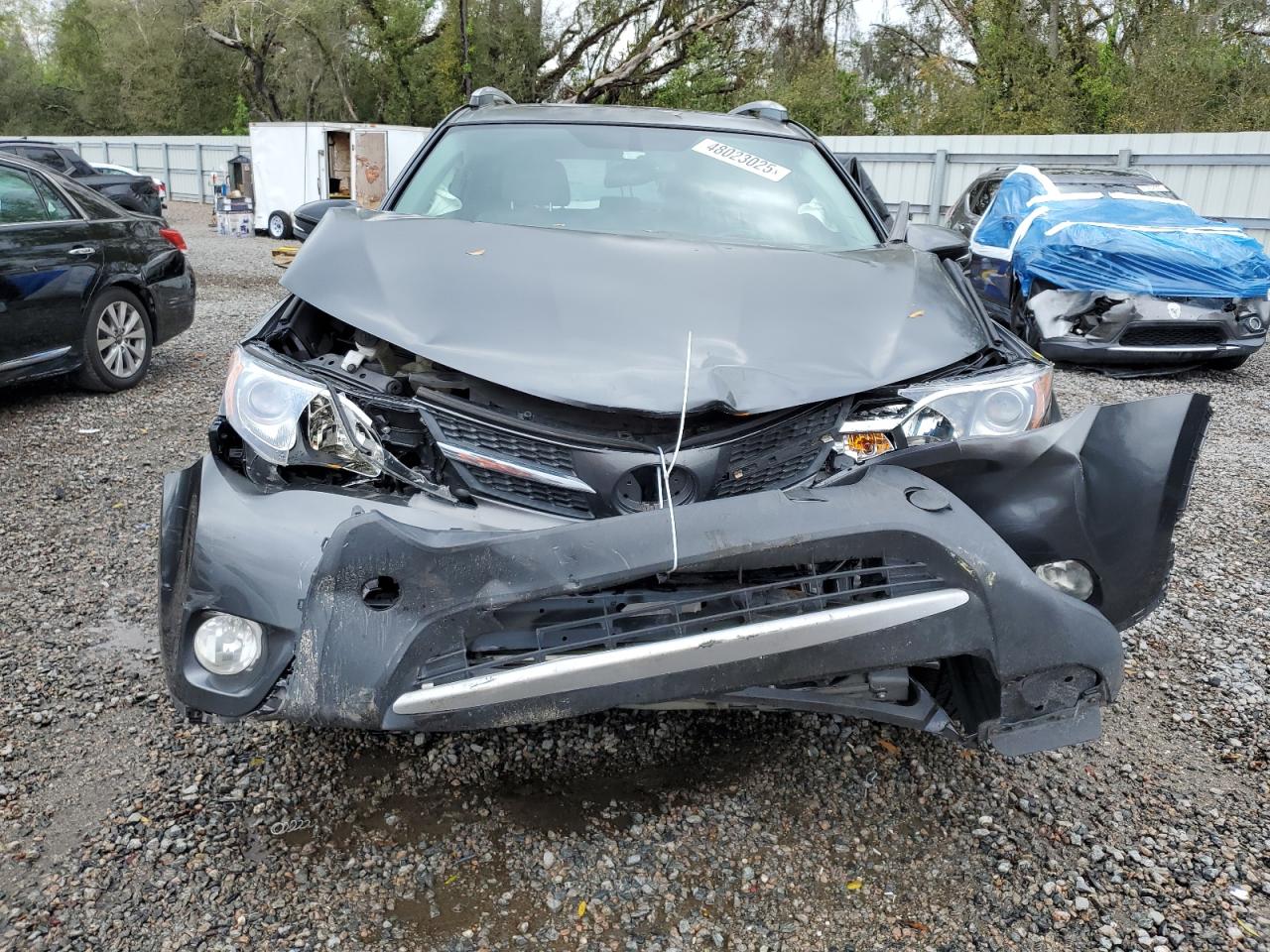 2015 Toyota RAV 4 VIN JTMYFREVXFD043370 Copart auction photo, front end / side damage thumbnail 5