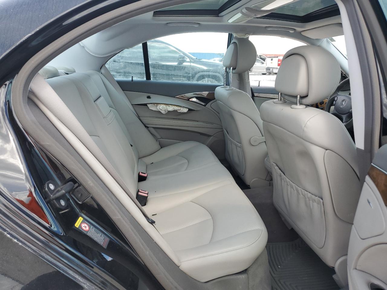 2009 Mercedes-Benz E-klasse VIN WDBUF87X89B387740 Copart auction photo, side / rear end damage thumbnail 10