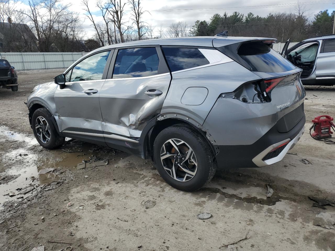 2023 KIA Sportage VIN KNDPUCAF0P7132295 Copart auction photo, all over damage thumbnail 2