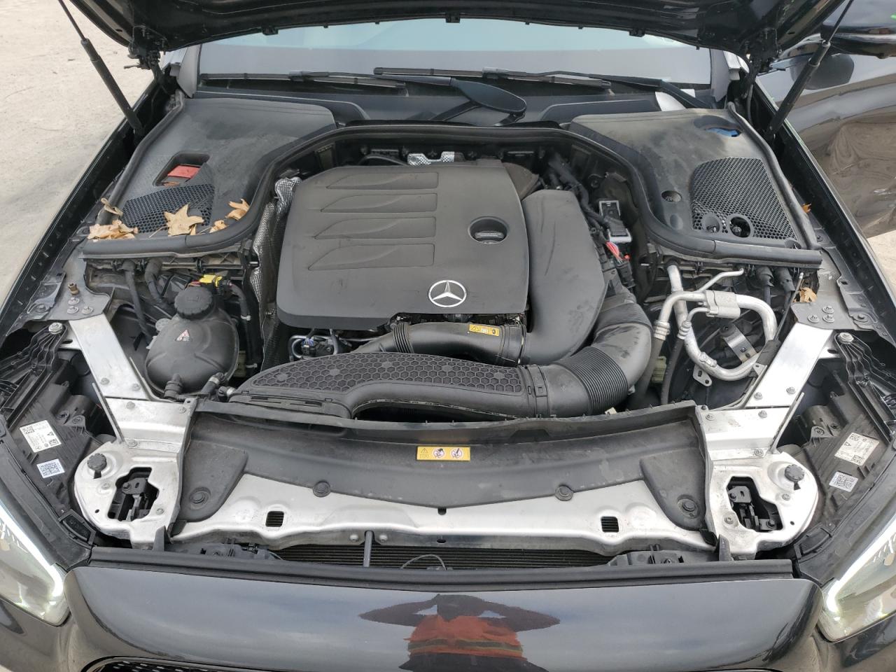 2021 Mercedes-Benz E-klasse VIN W1KZF8DB1MA943276 Copart auction photo, side / front end damage thumbnail 11