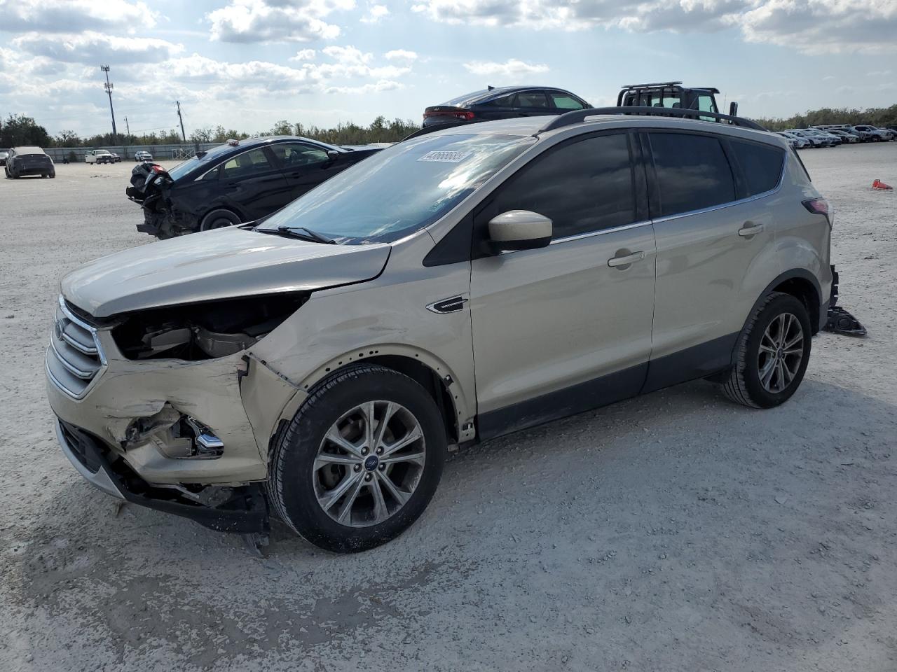 2017 Ford Escape VIN 1FMCU0GD0HUB26594