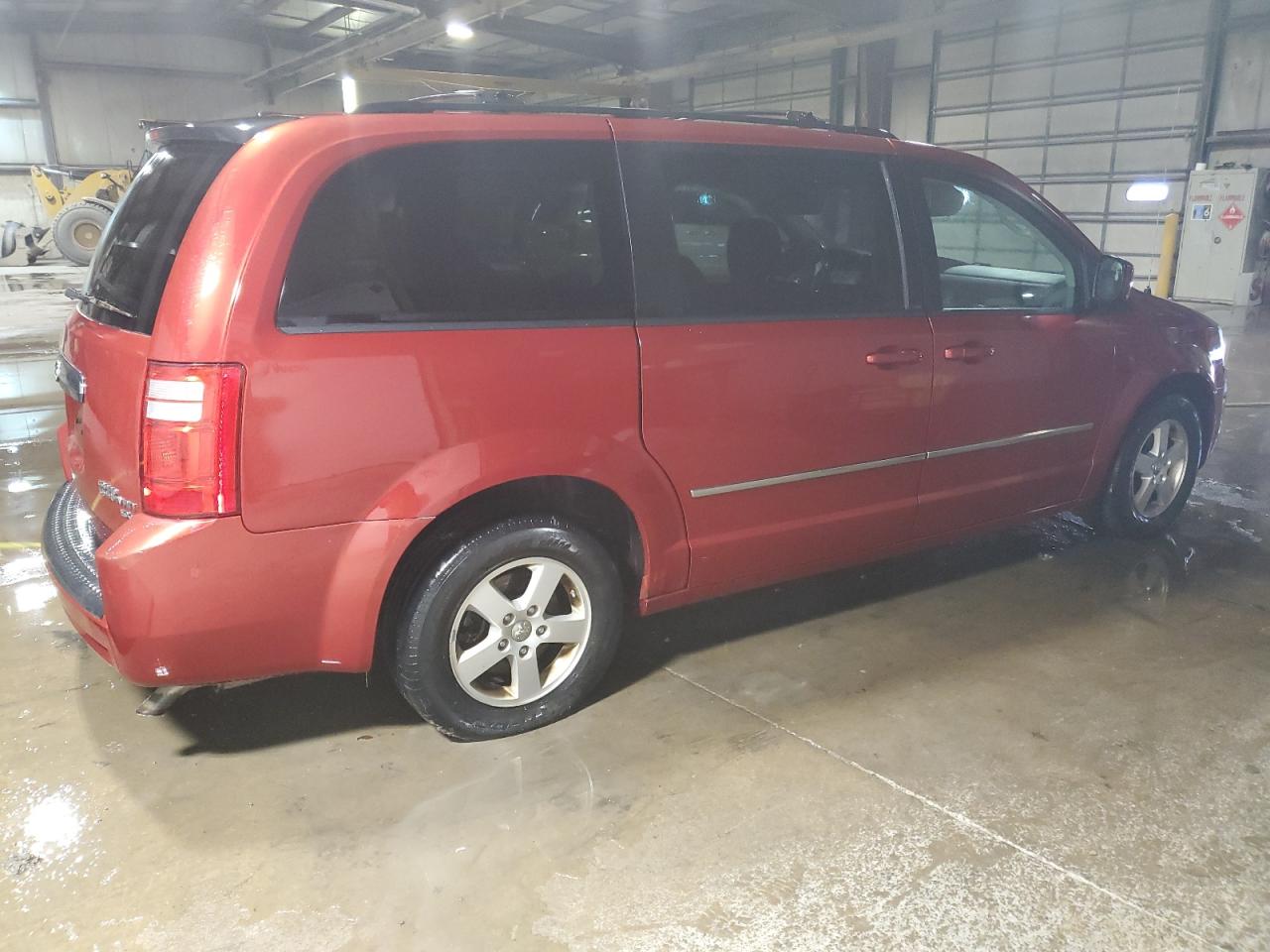 2010 Dodge Caravan VIN 2D4RN5D10AR246954 Copart auction photo, mechanical / minor dent/scratches damage thumbnail 3
