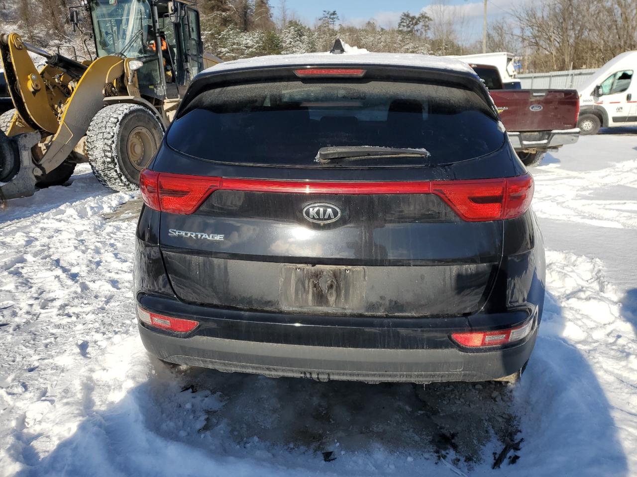 2017 KIA Sportage VIN KNDPMCACXH7242455 Copart auction photo, front end damage thumbnail 6