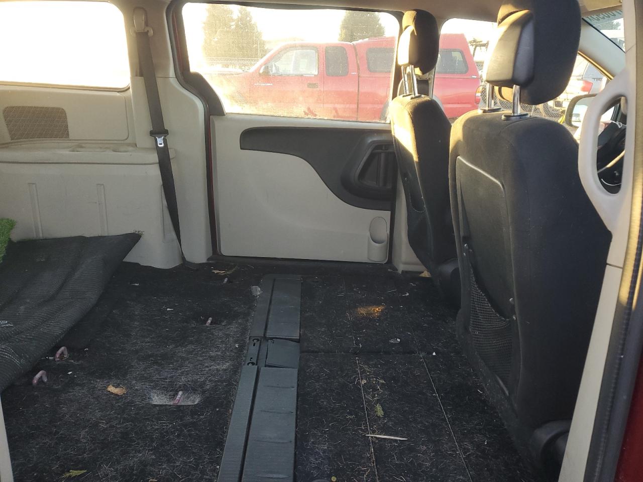 2015 Dodge Caravan VIN 2C4RDGBG7FR600673 Copart auction photo, front end damage thumbnail 11