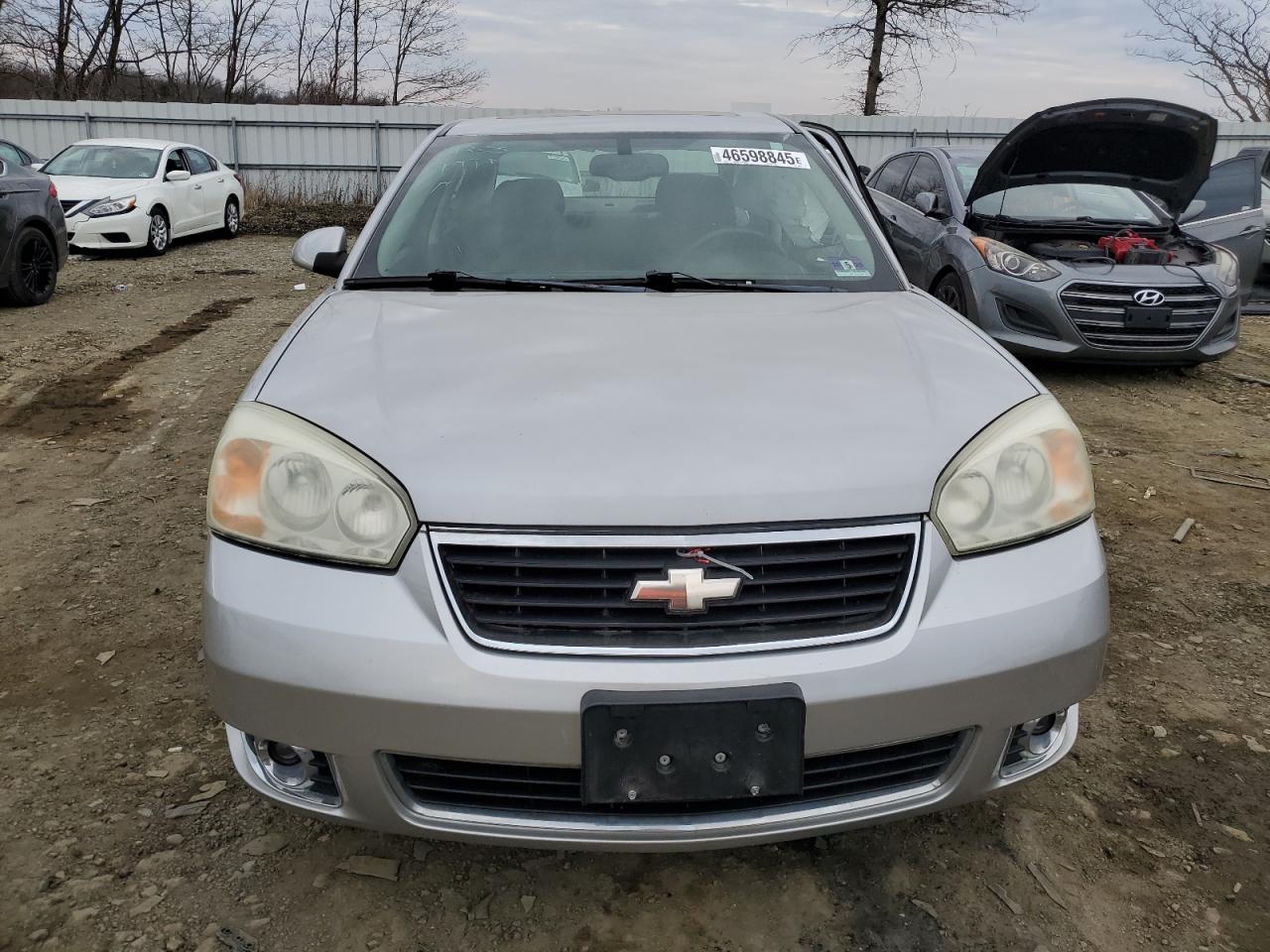 2006 Chevrolet Malibu VIN 1G1ZT53866F181875 Copart auction photo, side / minor dent/scratches damage thumbnail 5