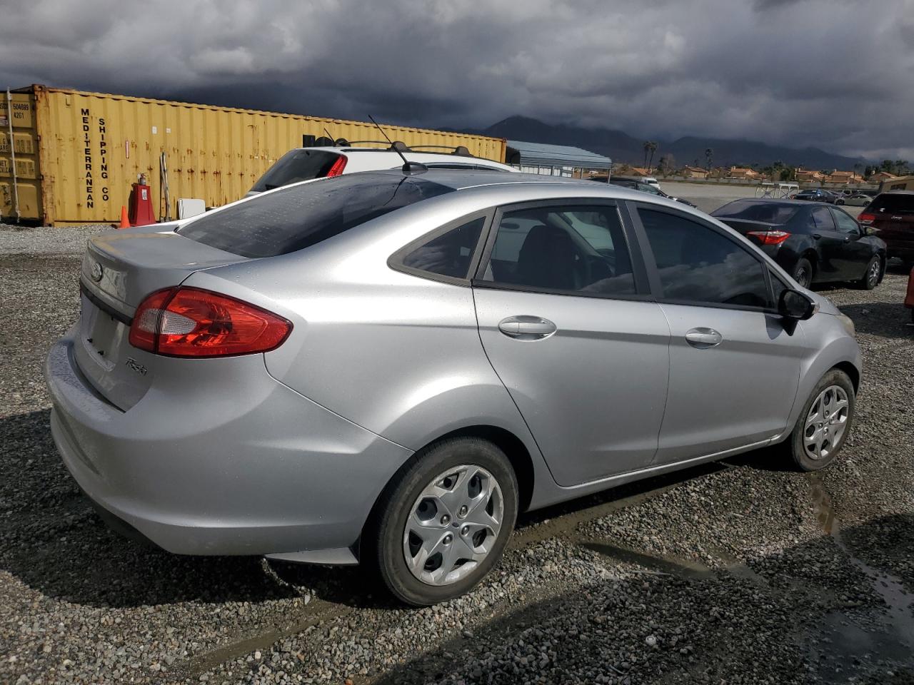 2013 Ford Fiesta VIN 3FADP4BJ6DM162590 Copart auction photo, minor dent/scratches damage thumbnail 3