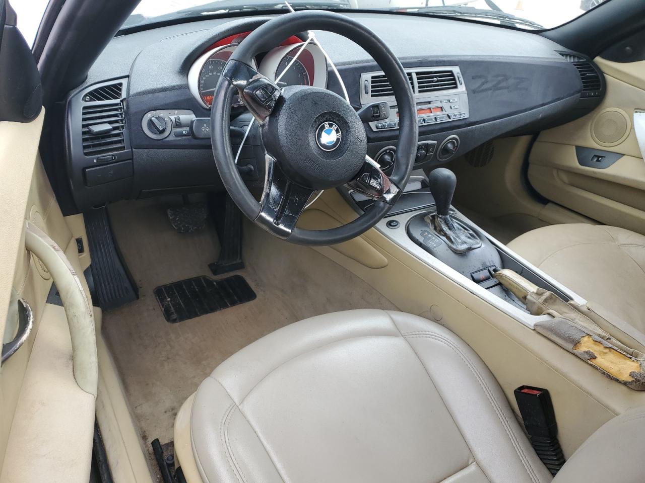2004 BMW Z4 VIN 4USBT33544LS53099 Copart auction photo, rear end damage thumbnail 8