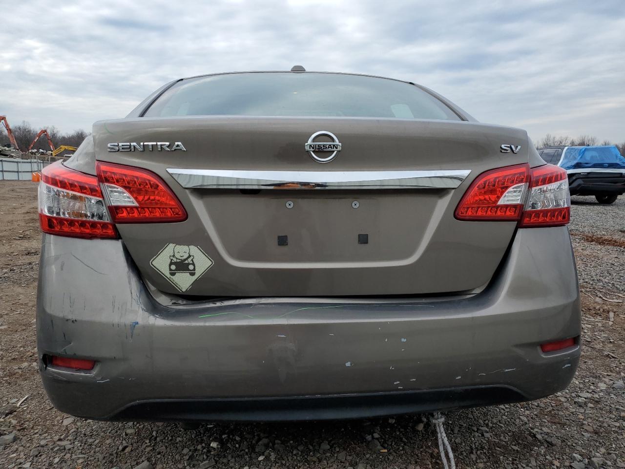 2015 Nissan Sentra VIN 3N1AB7AP2FY234628 Copart auction photo, rear end damage thumbnail 6