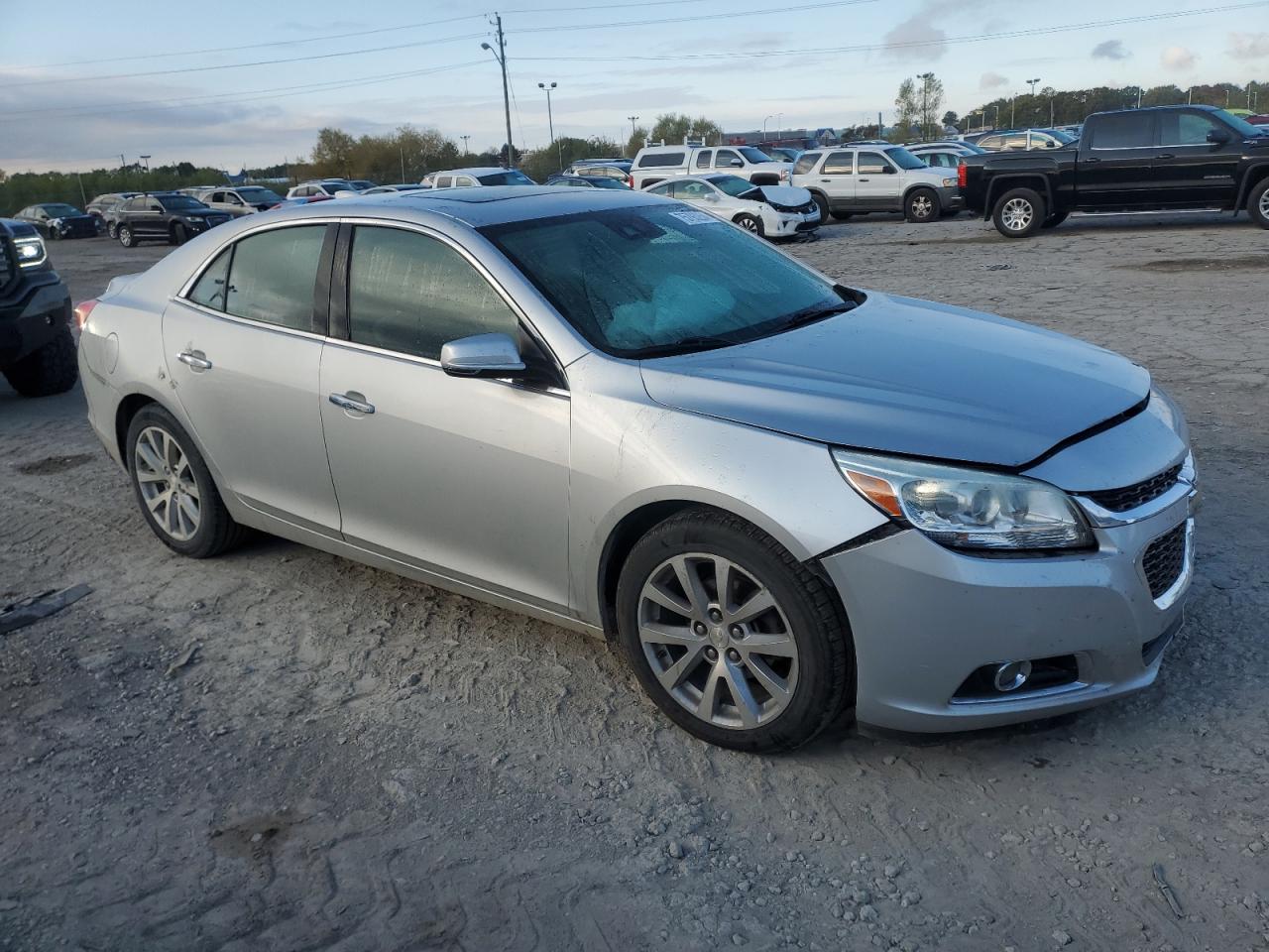 2016 Chevrolet Malibu VIN 1G11E5SA6GF149358 Copart auction photo, front end / minor dent/scratches damage thumbnail 4