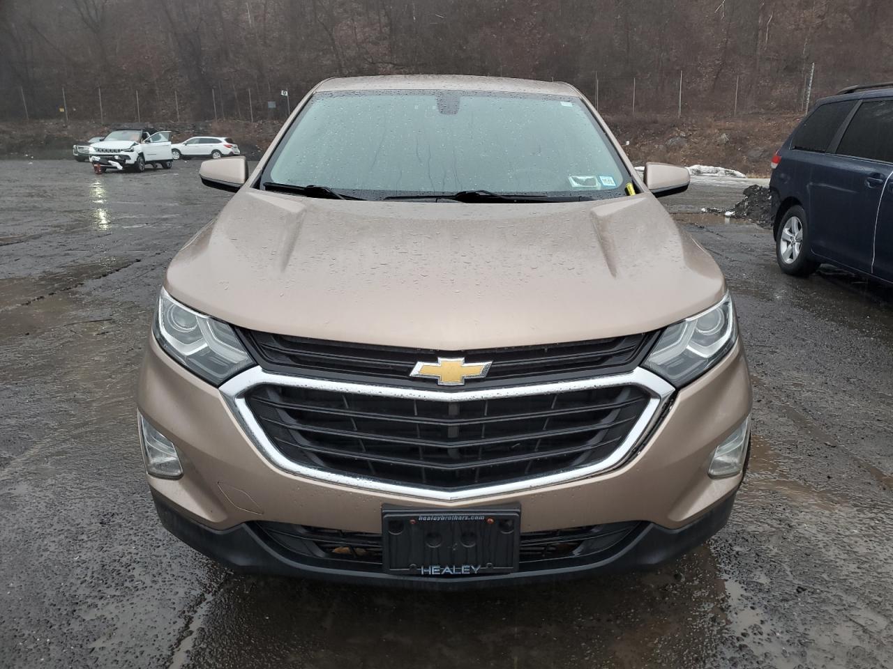 2018 Chevrolet Equinox VIN 2GNAXSEV2J6306004 Copart auction photo, side damage thumbnail 5