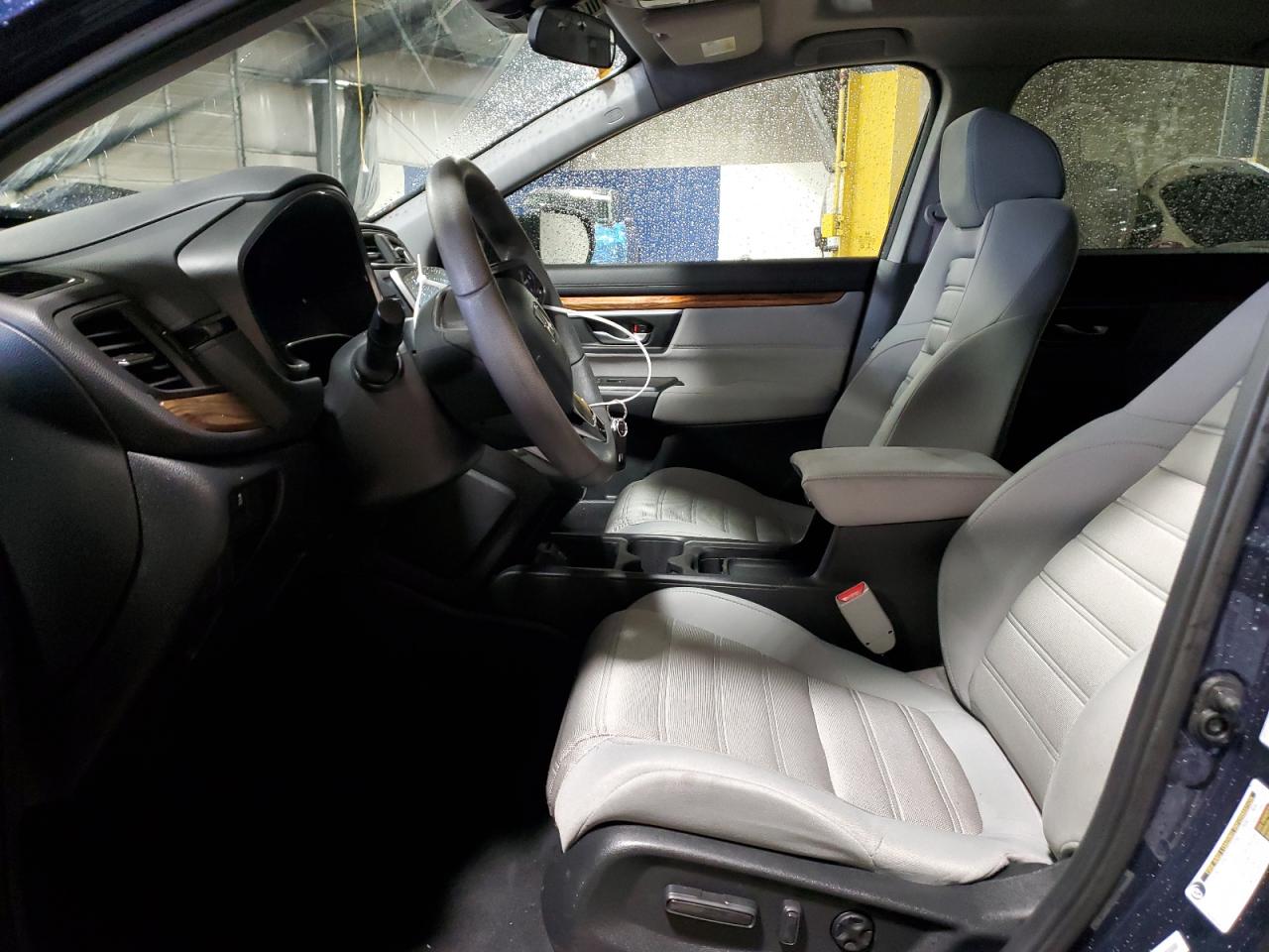 2017 Honda CR-V VIN 2HKRW2H53HH654149 Copart auction photo, side / front end damage thumbnail 7