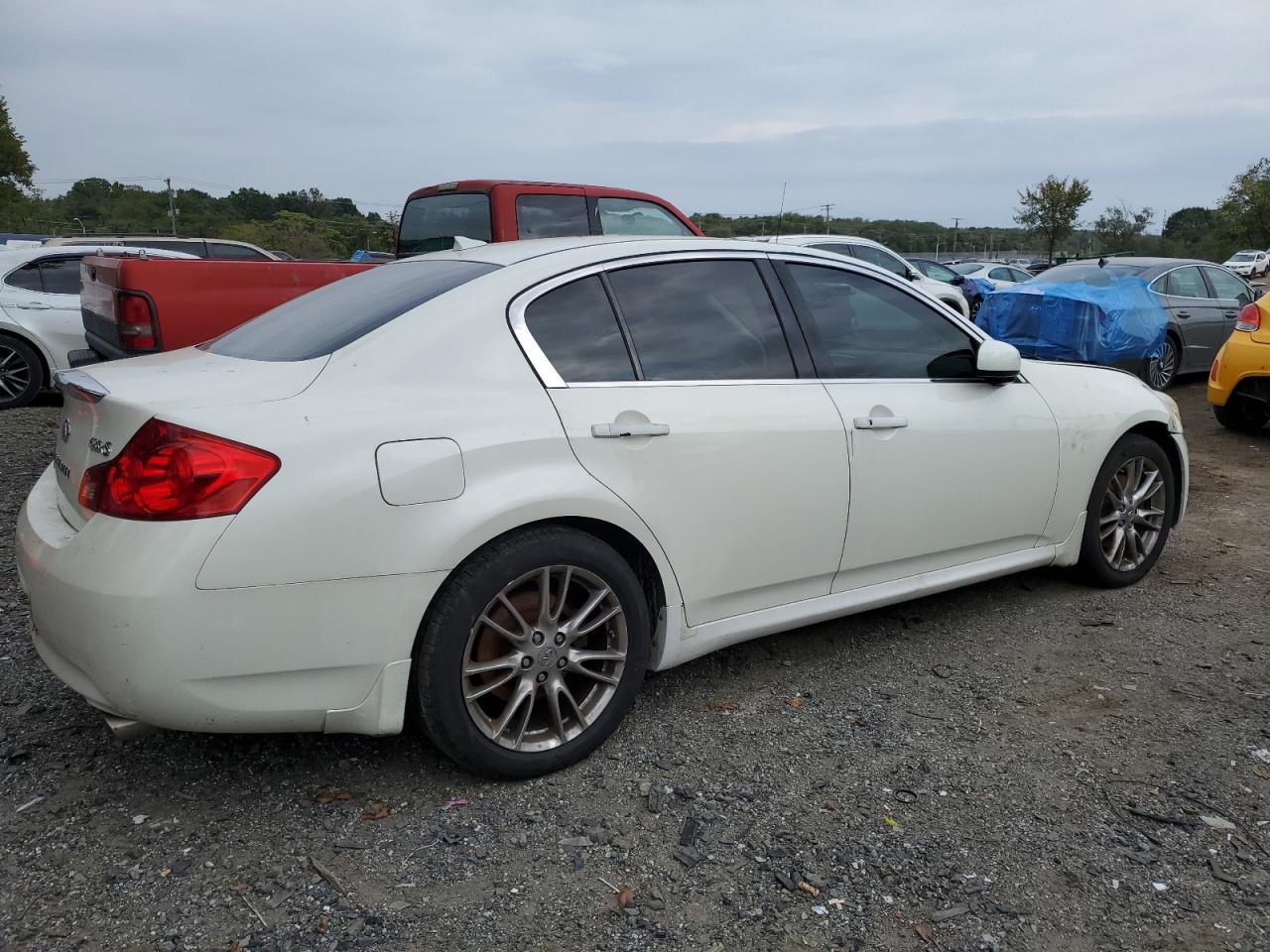 2008 Infiniti G VIN JNKBV61FX8M263129 Copart auction photo, vandalism damage thumbnail 3