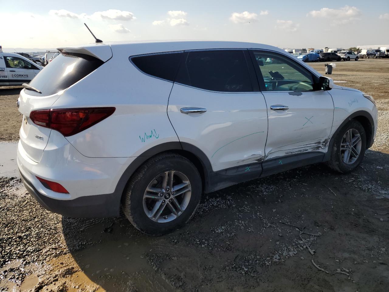 2018 Hyundai Santa Fe VIN 5NMZT3LB5JH067210 Copart auction photo, front end / side damage thumbnail 3